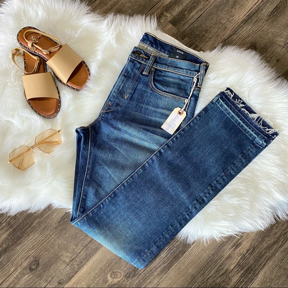 🌹NWT Vince Classic Vintage Straight-Leg Jeans🌹